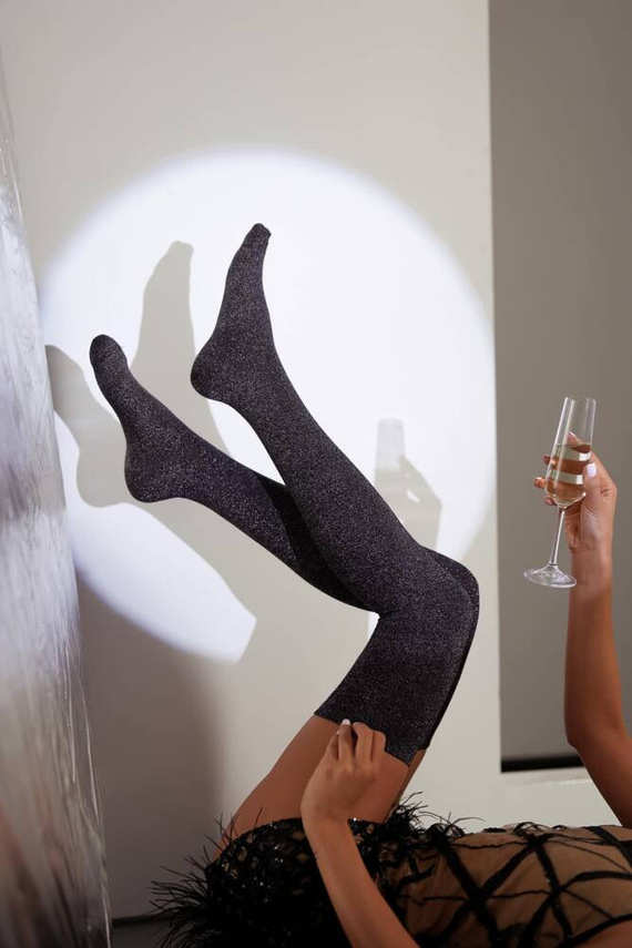 1429.000 Damen-Overknee-Socken mit Lurex Milena – schwarz
