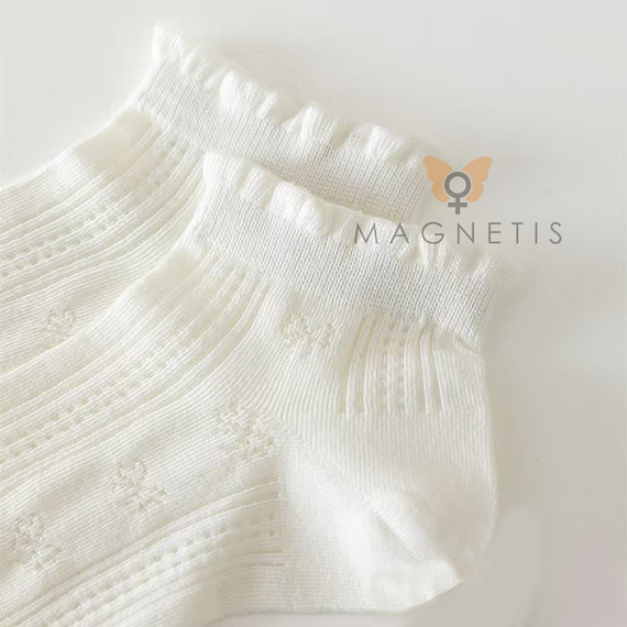 Damen Baumwoll-Füßlinge Magnetis CC-251102 ecru mit dezentem Muster