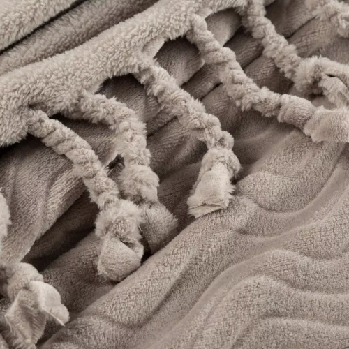 Emma Decke Tagesdecke mit Fransen Eurocurtains beige