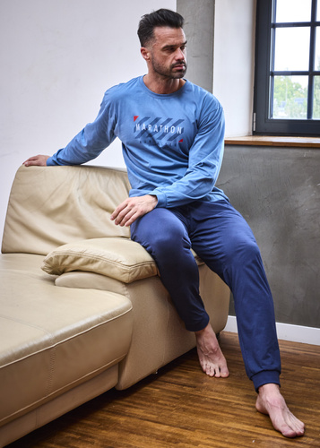 Herrenpyjama 322/301 Marathonblau – Baumwolle, lange Ärmel, sportlicher Stil