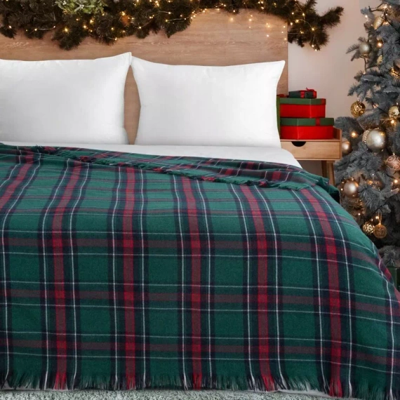 Eurofirany 39 Weihnachtsdecke 150x200 grün-rot dicke Tagesdecke