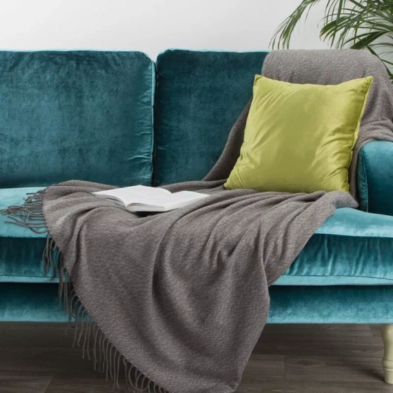 Acryl 5 Gewebte Decke mit Fransen. Eurovorhänge aus Stahl