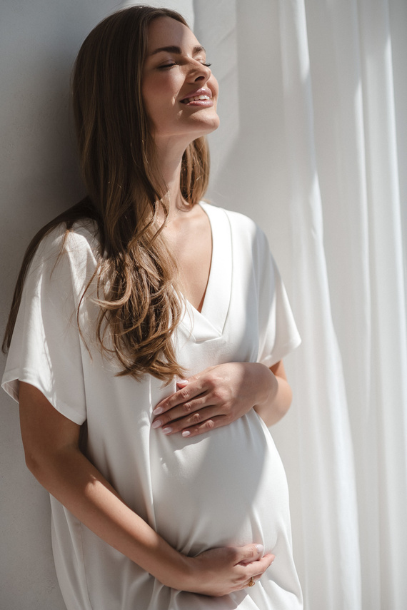 Moon Milk&Love Umstands- und Stillnachthemd – cremefarbene Viskose, Übergröße | Polnische Qualität