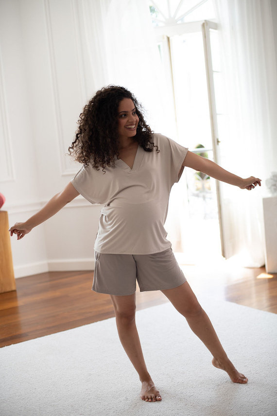 Milk&Love Moon kurze Umstands-Pyjama-Hose aus Bambus, beige