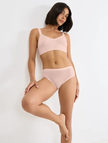 sloggi ZERO Feel Air Hipster – nahtlose, leichte Slips cherry pink