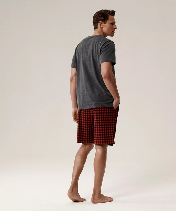 Herrenpyjama NMP-397 – grau-rote Baumwolle, kurze Ärmel, leicht und bequem für den Sommer