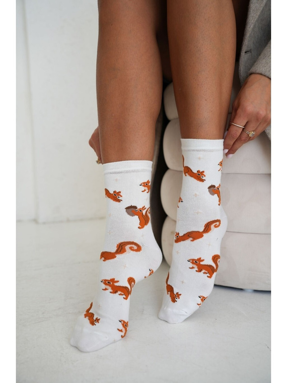 Damen Socken Milena 0200-268 Baumwoll-Rippstrick Buchstabe S ecru