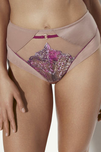 Damen-Slip Ava 2271 Nude/Wine – klassisch, bestickt, mit vollerer Bedeckung