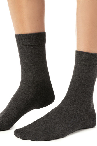 Steven art.211 nahtlose Damen-Socken aus Bio-Baumwolle, uni - 007 Graphit