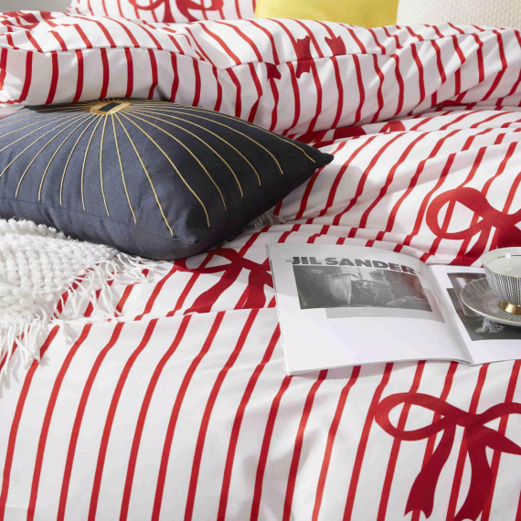 Xmass Bow Weihnachts-Mikrosatin-Bettwäsche, weiße, rote Schleifen I25 aus Nadel und Faden – weich, glatt und langlebig