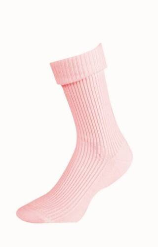 U84.139 Gestreifte Wollsocken für Damen von Wola – Rosa
