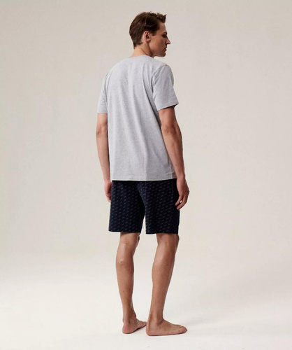 Herrenpyjama NMP-395 – graue und marineblaue Baumwolle, kurze Ärmel, leicht und bequem für den Sommer