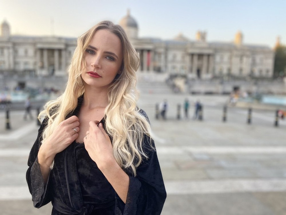 457 Milagros Kurzer Forex Morgenmantel für Damen - schwarz