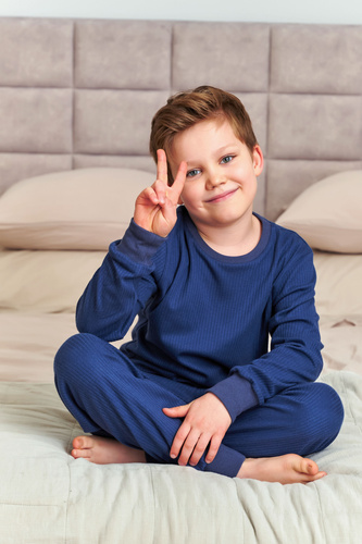 7351 Doctor Nap Kinderpyjama aus Baumwolle – klassischer Komfort – Marineblau