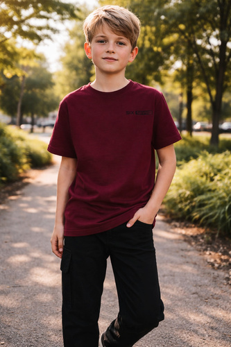 Kinder T-Shirt Six Seven Bambarillo – bequem und für jeden Tag claret