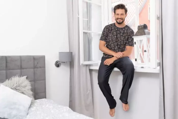 Pinus Schlafanzug Herren kurzarm, lange Hose Italian Fashion- print/graphite