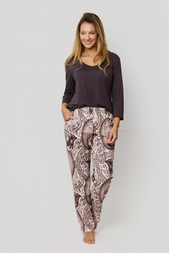 Damen-Pyjama Iris PU83 Mefemi by Nipplex – Viskose-Shirt mit 3/4-Ärmel & lange Baumwollhose mit orientalischem Print, Premium Nachtwäsche