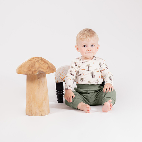 218138 Yogi Bear Babybluse Nicol – Baumwolle, lange Ärmel, Waldmuster