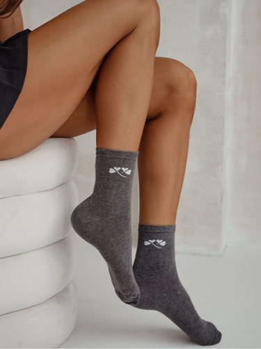 Milena 0200-178 – Damen-Baumwollsocken mit kleinem Muster und Lurexfaden | Polnische Produktion – dunkle Melange