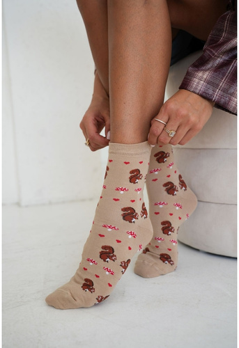 Damen Socken Milena 0200-257 Baumwolle Eichhörnchen und Pilze beige